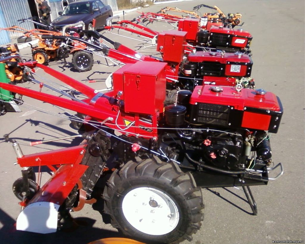 تیلر کشاورزی کوبوتا طراحی مستحکم و عملکرد قابل اعتماد